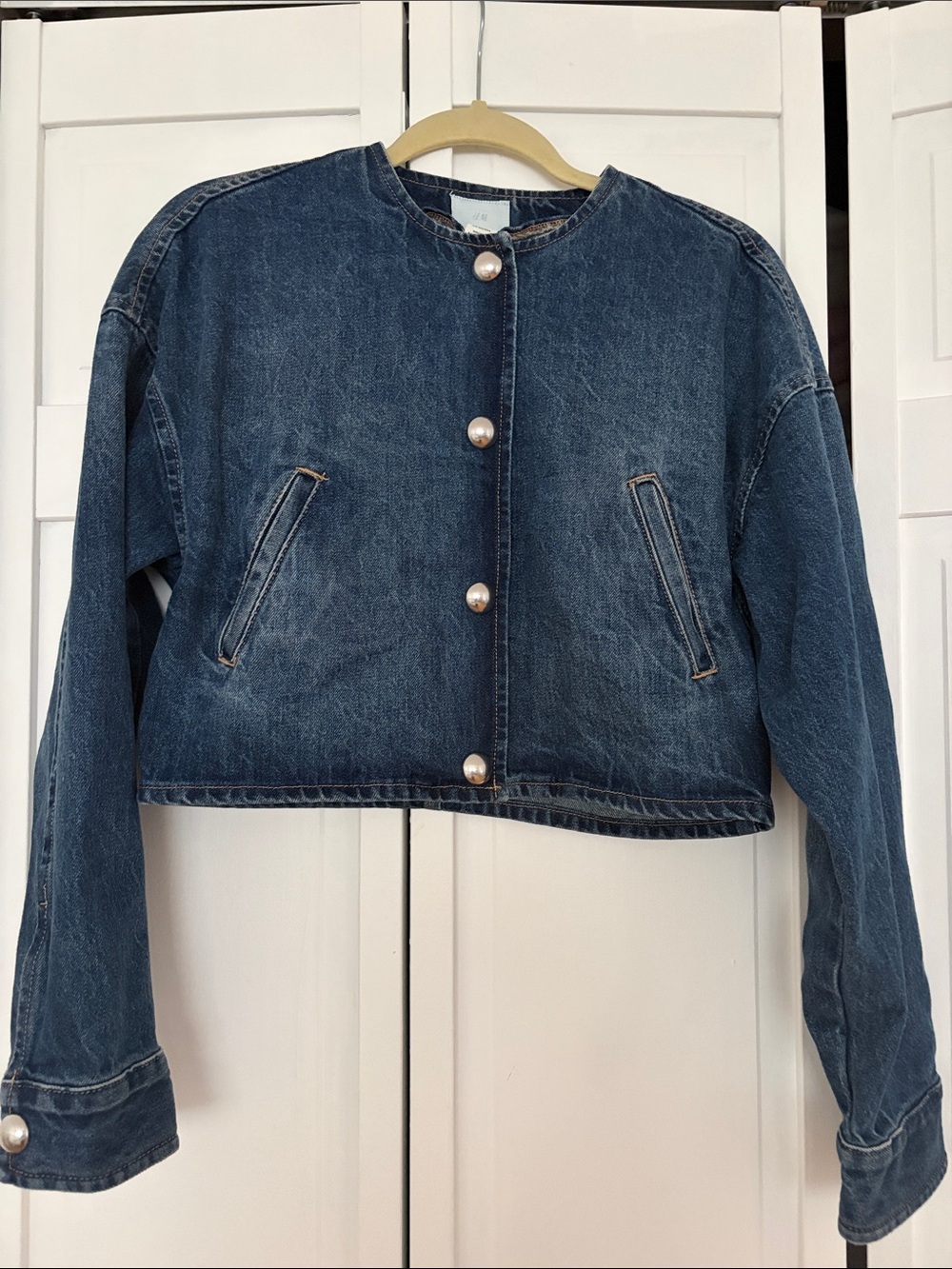 H&M Dark Blue Pearl-Button Cropped Denim Jacket
